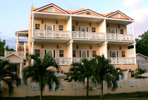cedar_palm_villa_building_003_promo